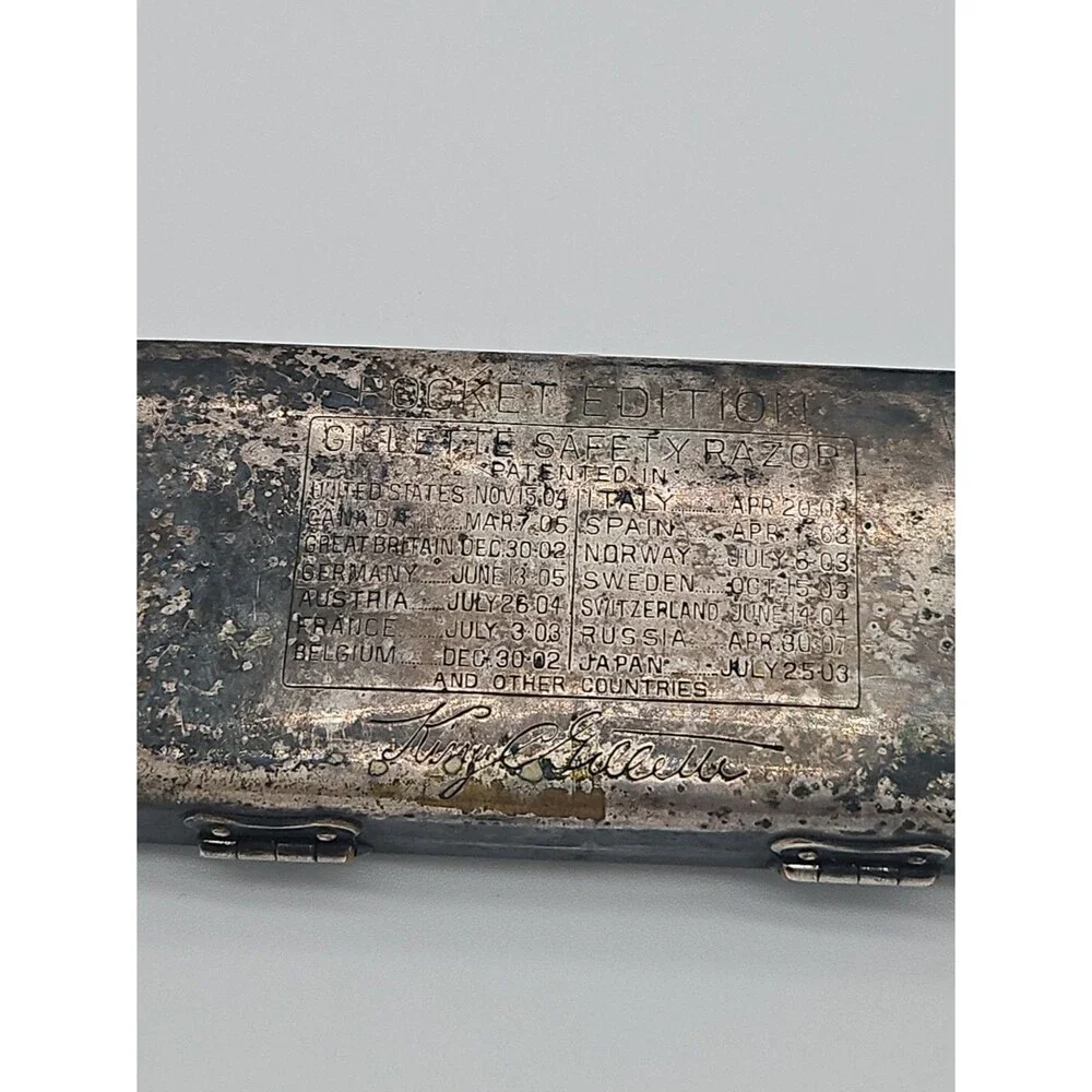 King Gillette Safety Razor Box Pocket Edition Case Only Tarnished